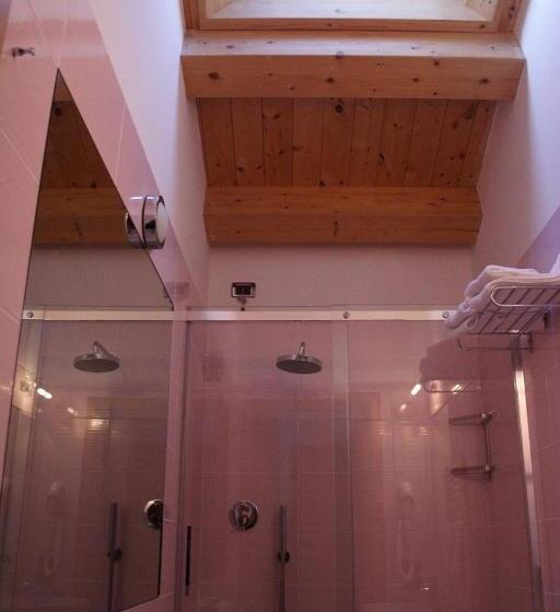 اتاق استاندارد یک نفره, Albergo Bice