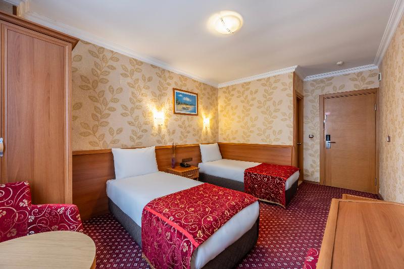 اتاق استاندارد, Bristol