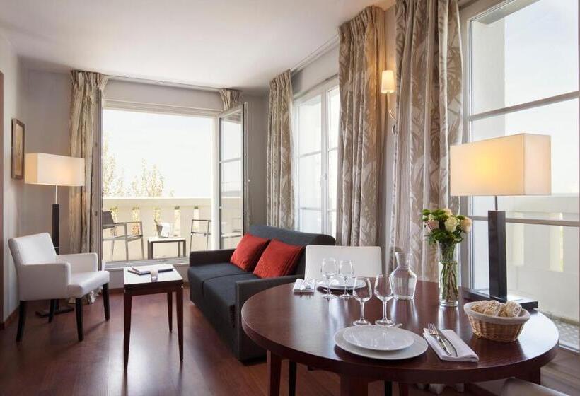 エクゼクティブジュニアスイート, Relais Spa Chessy Val D Europe