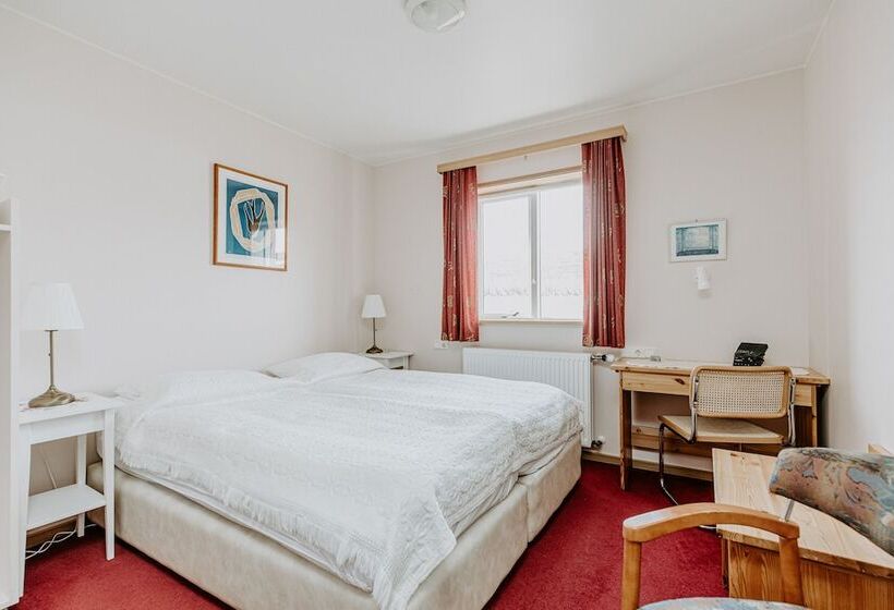 اتاق استاندارد, Narfastadir Guesthouse