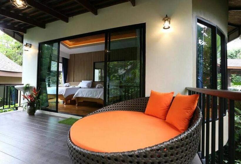Бунгало Стандарт, Rock And Tree House Resort