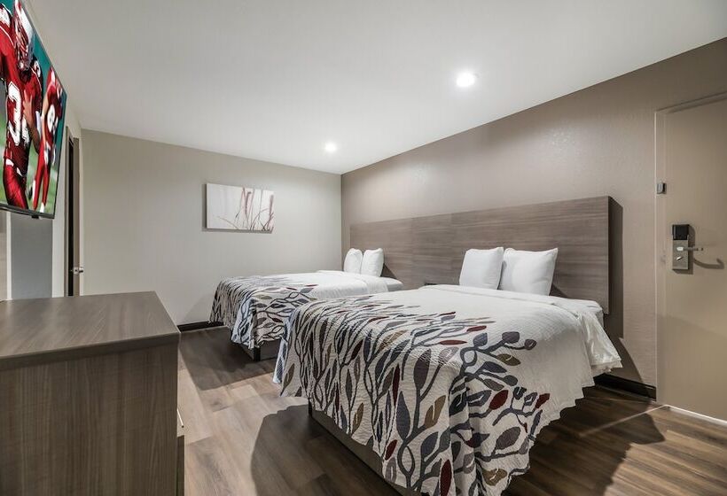 Люкс, Quality Suites Wildwood   The Villages