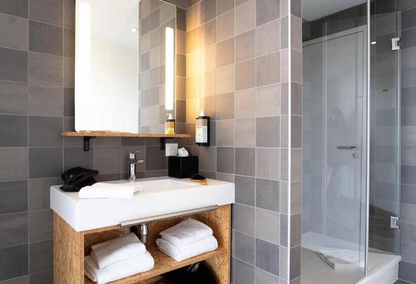 Номер Стандарт, Greet Hotel Rennes Pace