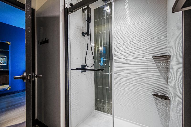 스탠다드 룸 킹사이즈 침대, Indigo   Silverthorne, An Ihg