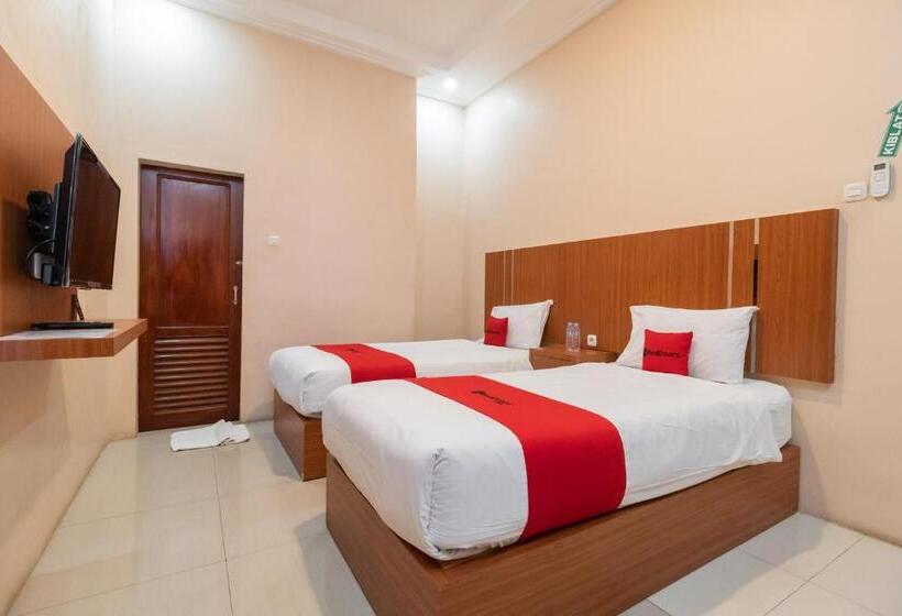 اتاق استاندارد, Reddoorz Syariah Near Rs Mata Padang