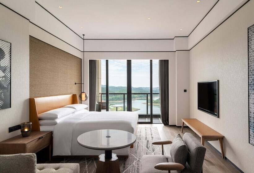 اتاق کلاب, Sheraton Mianyang