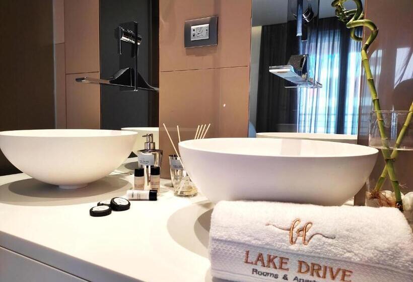 디럭스 스튜디오, Lake Drive Rooms&apartments