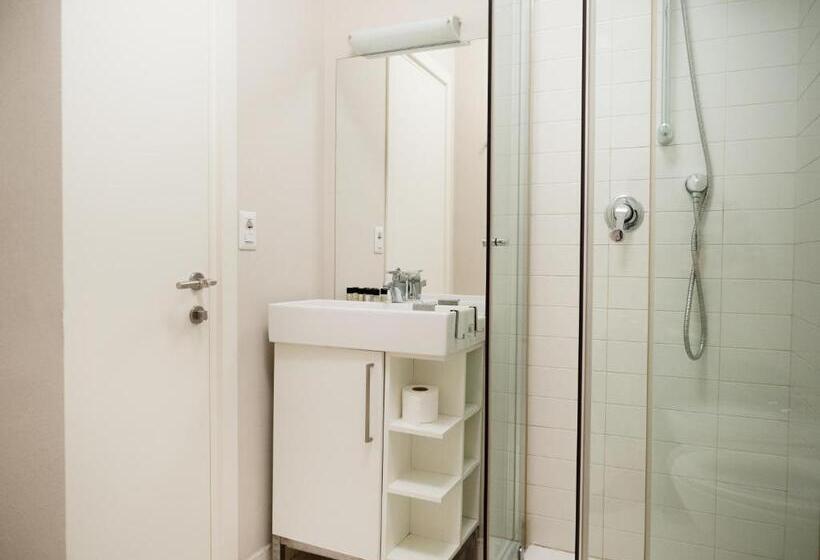 1 Bedroom Apartment Lake View, Lake Drive Rooms&apartments