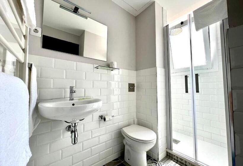 스탠다드 룸 킹사이즈 침대, Hostal La Canonja