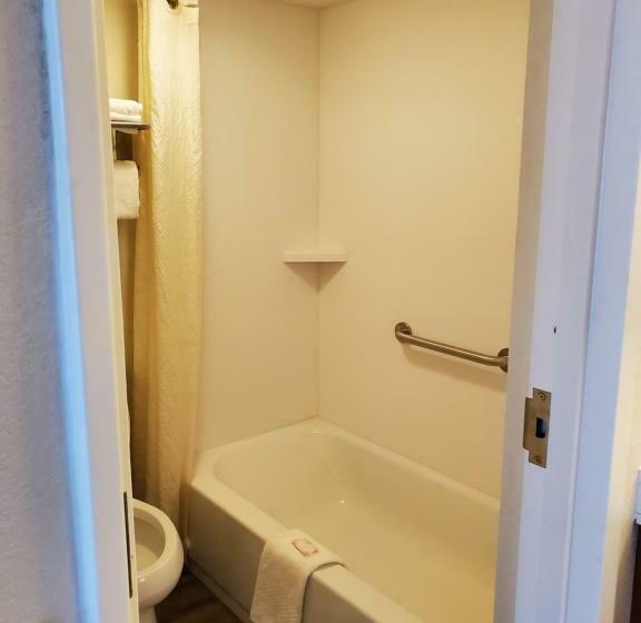 스탠다드 룸, Suburban Studios Middlesboro
