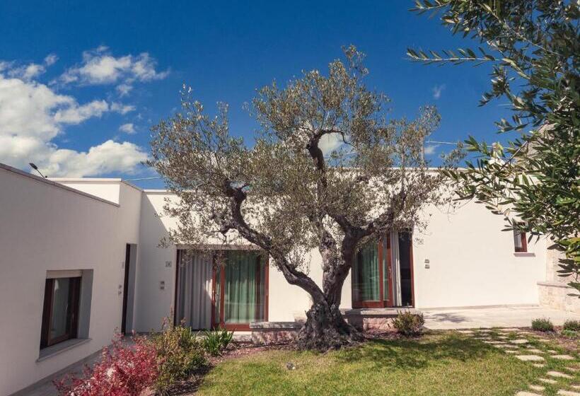 اتاق استاندارد سه تخته با چشمانداز باغ, Rifugio Di Puglia   Trulli & Dimore