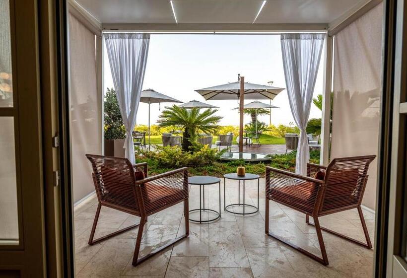 Трехместный Номер Престиж, Grand Hotel Torre Fara