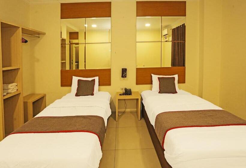 Номер Deluxe, Townhouse Oak  Fiducia Serpong