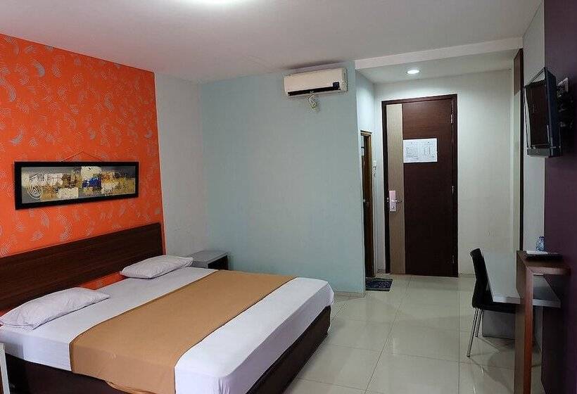 Номер Deluxe, Townhouse Oak  Fiducia Serpong
