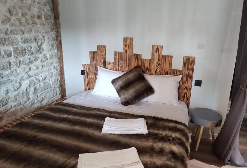 استودیو خانوادگی, Le Grand Moulin Des Tanneurs B&b Et Love Room