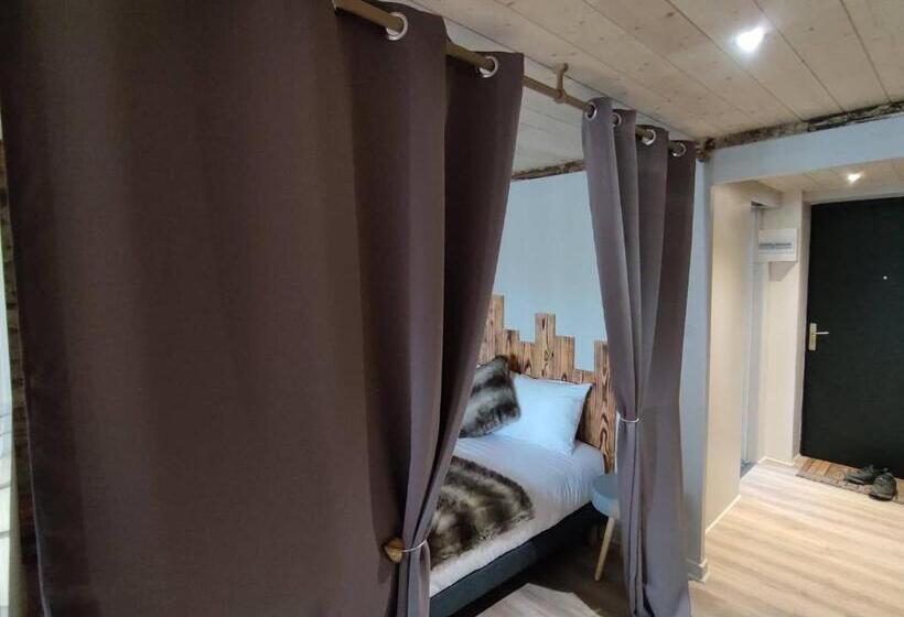 استودیو خانوادگی, Le Grand Moulin Des Tanneurs B&b Et Love Room
