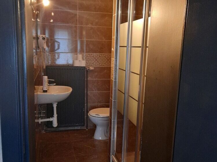 اتاق استاندارد, Albergo