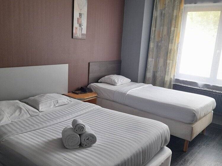 اتاق استاندارد سه نفره, Albergo