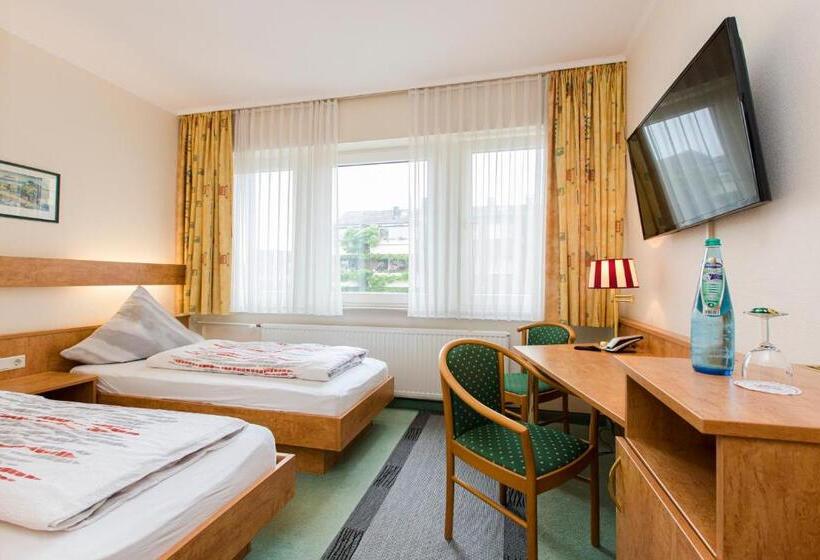 StandaardKamer, Am Dusseldorfer Platz