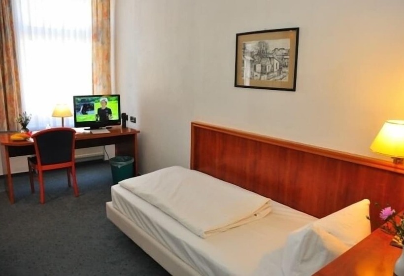 Номер Стандарт Индивидуальный, Brocki S Hotel Stadt Hamburg