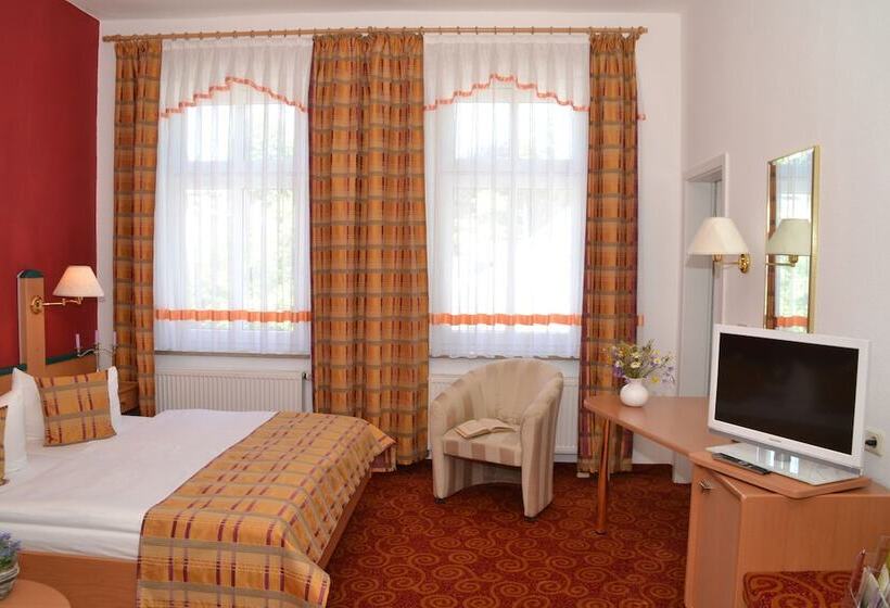 Номер Стандарт, Parkhotel Helene