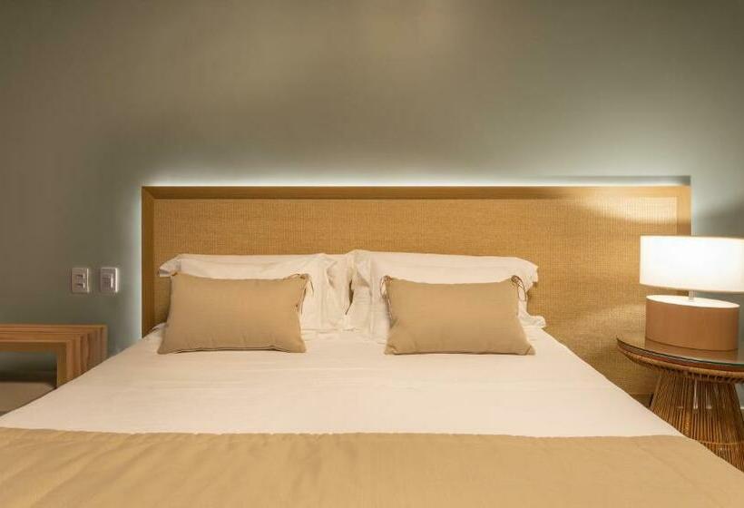 스위트 킹사이즈 침대, Serrambi Resort