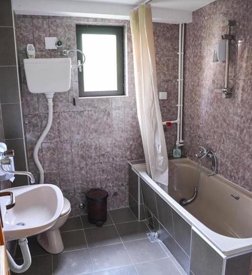 ویلای 1 خوابه, Apartman Domacinstvo La Vie Na Selu
