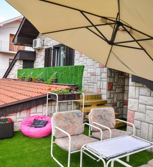 ویلای 1 خوابه, Apartman Domacinstvo La Vie Na Selu