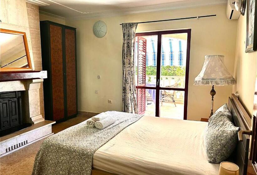 اتاق استاندارد با سرویس بهداشتی مشترک, Guest House Vila Eli