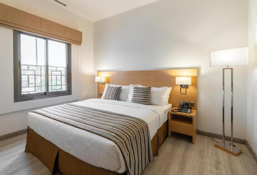 Стандартный Номер Кровать Кинг, Aram Hotel   Almeshael Exit 18