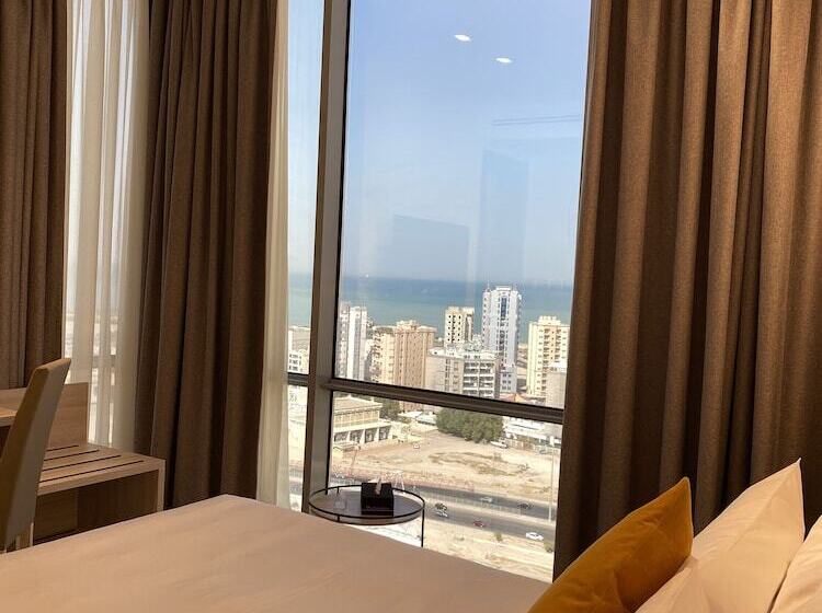 اتاق سوپریور, Swissbelinn Sharq, Kuwait