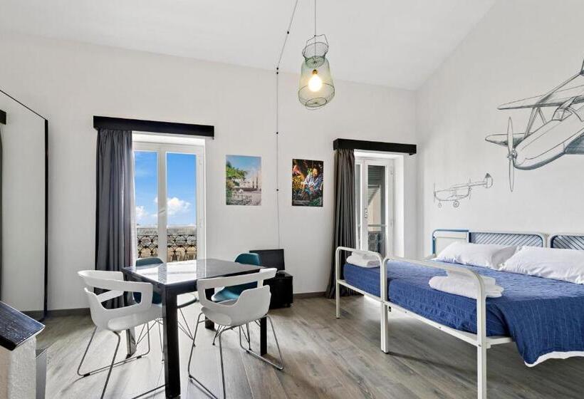 اتاق استاندارد, Ostello Bello Genova