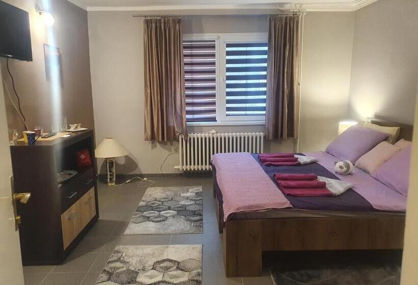 חדר סטנדרט לשלושה, Guest House Jasmin