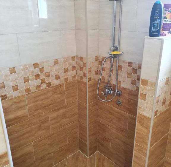 דירת חדר בקומת קרקע, Guest House Jasmin