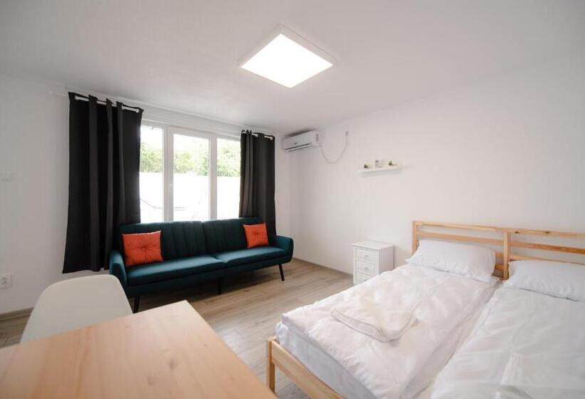 اتاق لوکس, Pixel Guesthouse