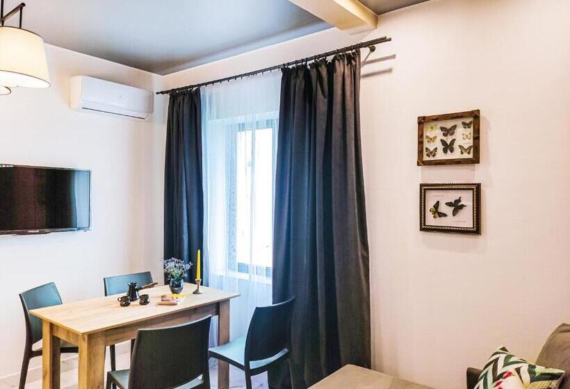 آپارتمان 1 خوابه با چشم‌انداز دریا, Villa Bonapart
