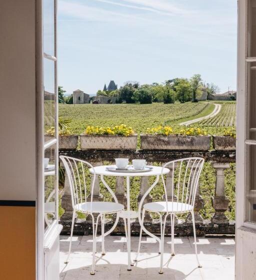 발코니가 있는 스위트, Le Château Réal
