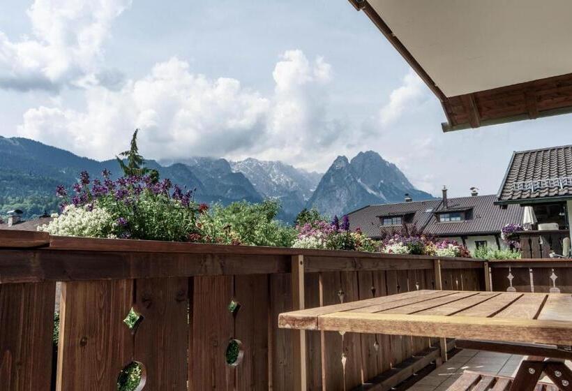 Номер Стандарт, Gästehaus Quirin