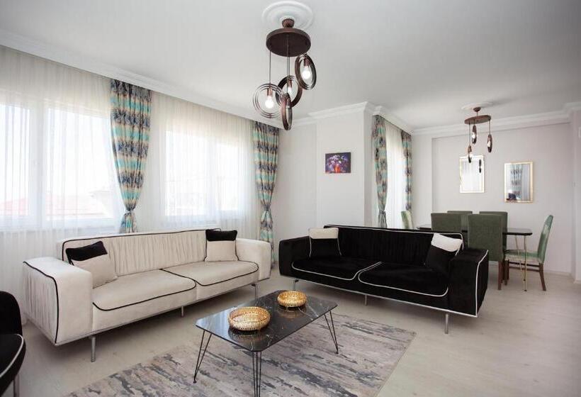 آپارتمان 1 خوابه با چشم‌انداز دریا, Leena Suites
