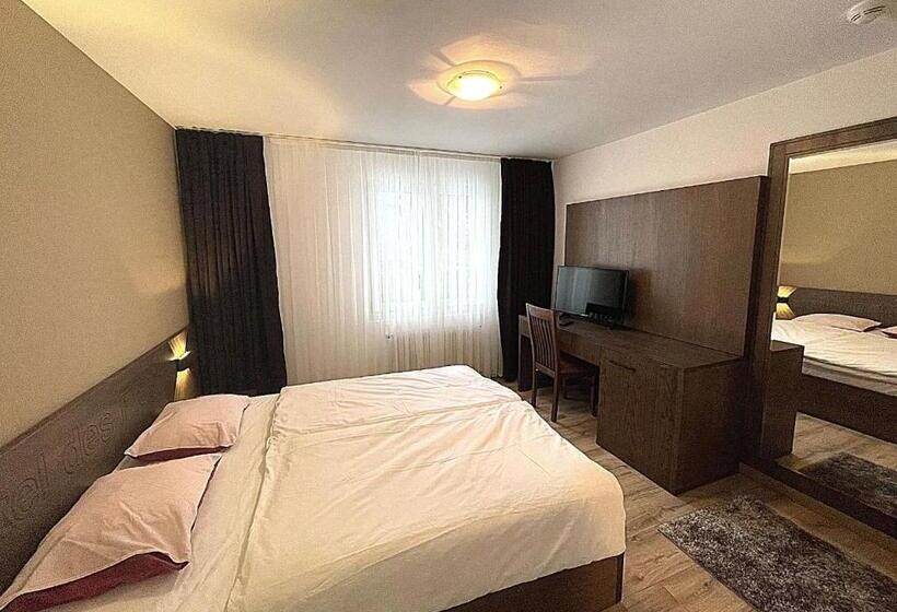 标准间, Motel Des Fleurs