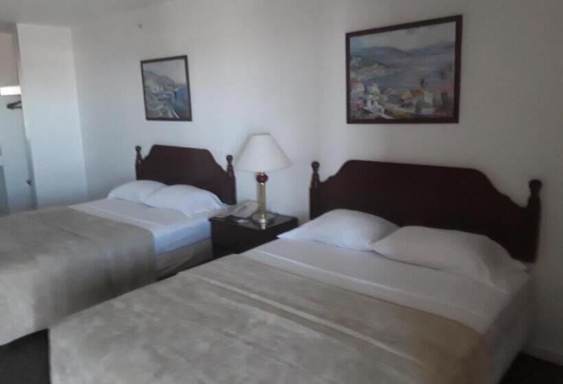 Семейный Номер, Italy Inn
