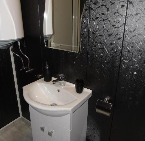 Люкс Вид на Сад, Guest House Dar