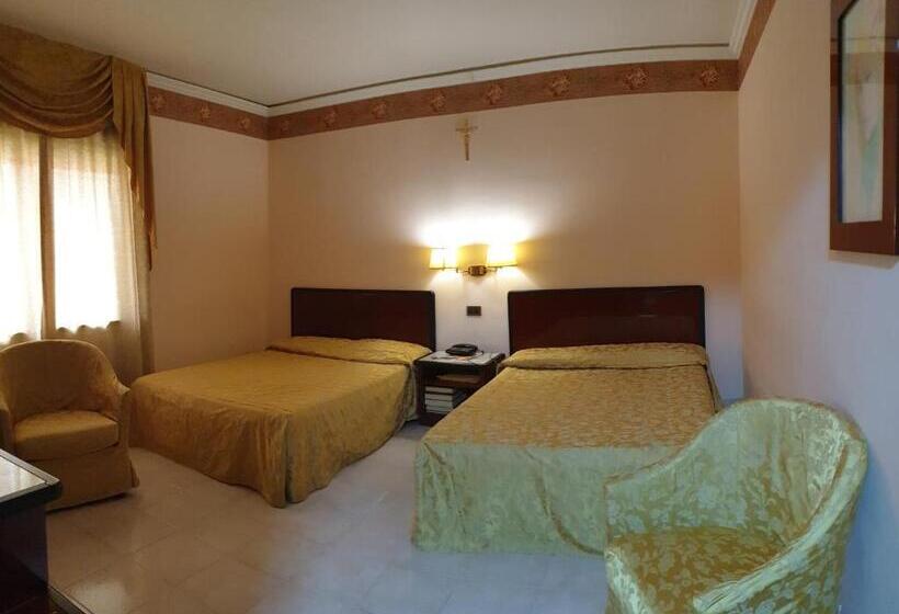 Четырехместный Номер Стандарт, Palahotel Vallenoce