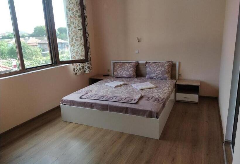 스탠다드 룸, Guest House Proynovi