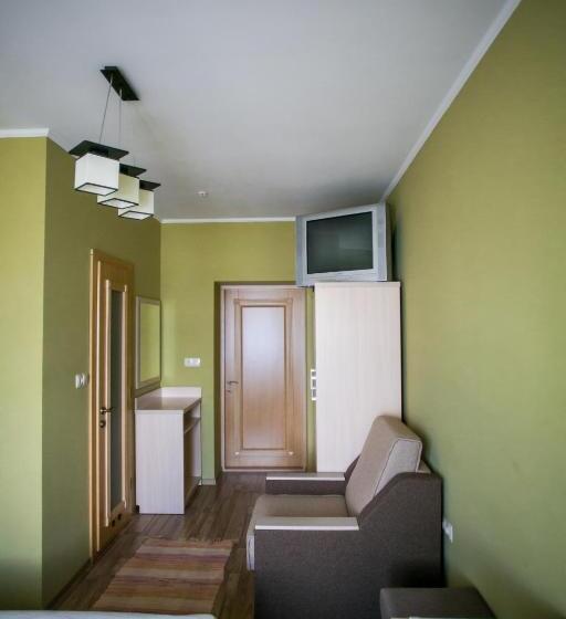 Полулюкс, Tulipan Hotel Aquapark