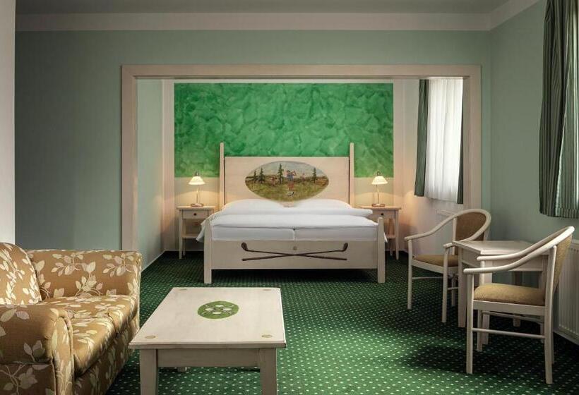 套房, Golf & Spa Kunětická Hora