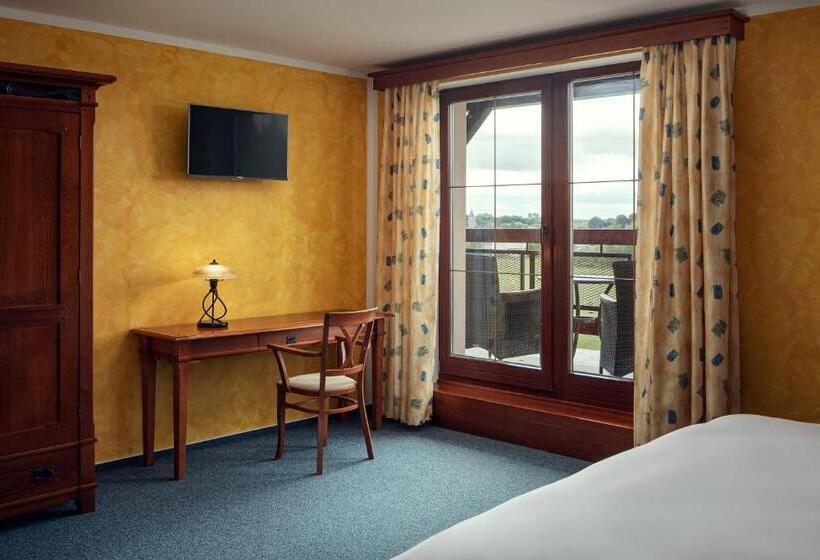 标准间带阳台, Golf & Spa Kunětická Hora
