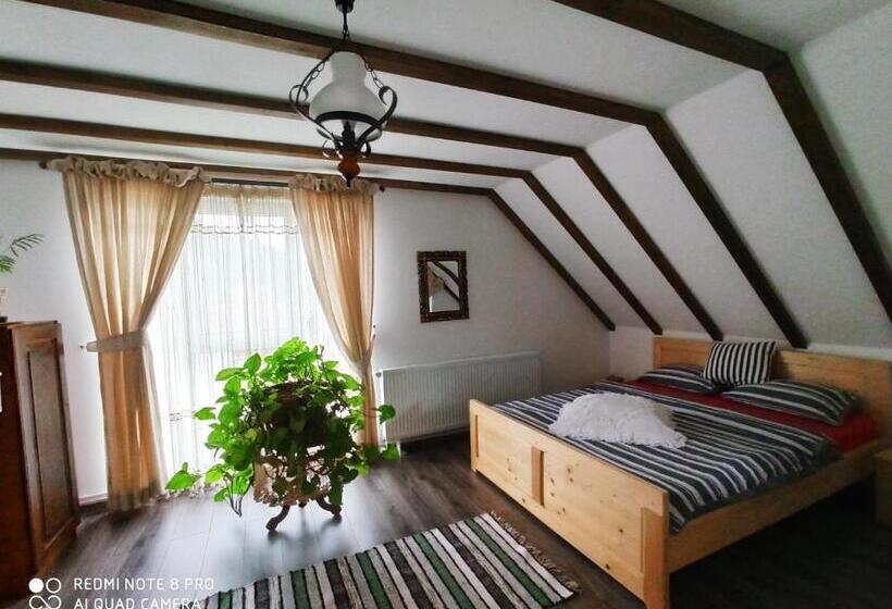 Трехместный Номер Стандарт Совместная Ванная, Casa Lucia
