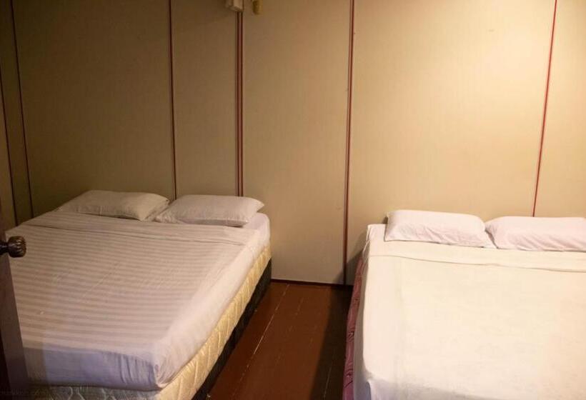 Четырехместный Номер Economy, Sealion Pulau Ketam Inn