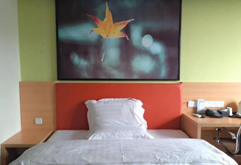 Номер Комфорт, 7days Inn Dao County Xiaoshui Middle Road No.2 Middle School Branch
